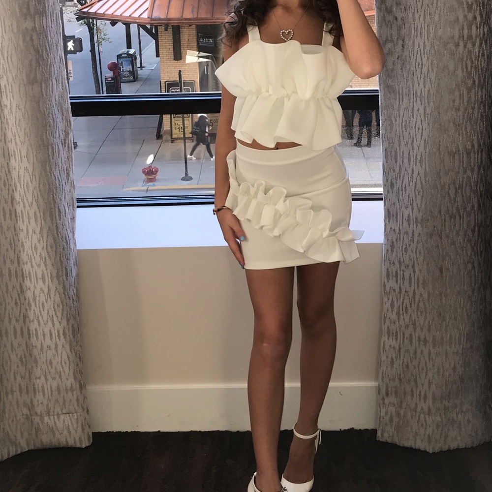 2 peice white skirt and top with ruffles